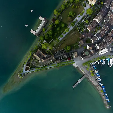 Apartment Zentrale Stadtwohnung In Rapperswil, Schloss