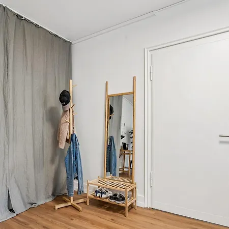 Zentrale Stadtwohnung In Rapperswil, Schloss Apartment *