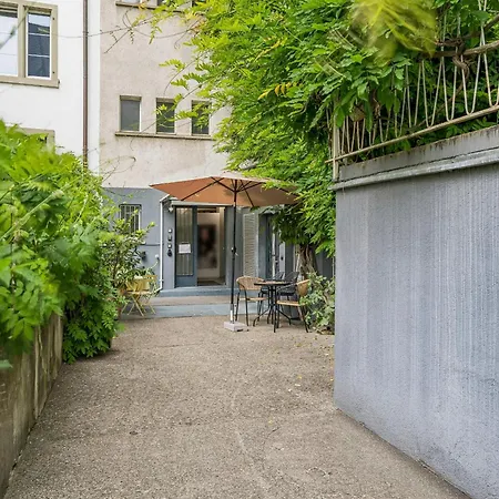 Zentrale Stadtwohnung In Rapperswil, Schloss