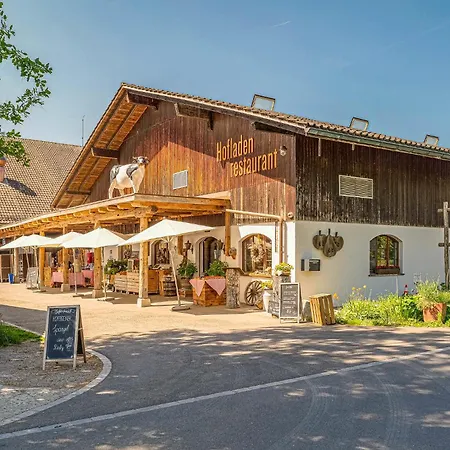 Zentrale Stadtwohnung In Rapperswil, Schloss *